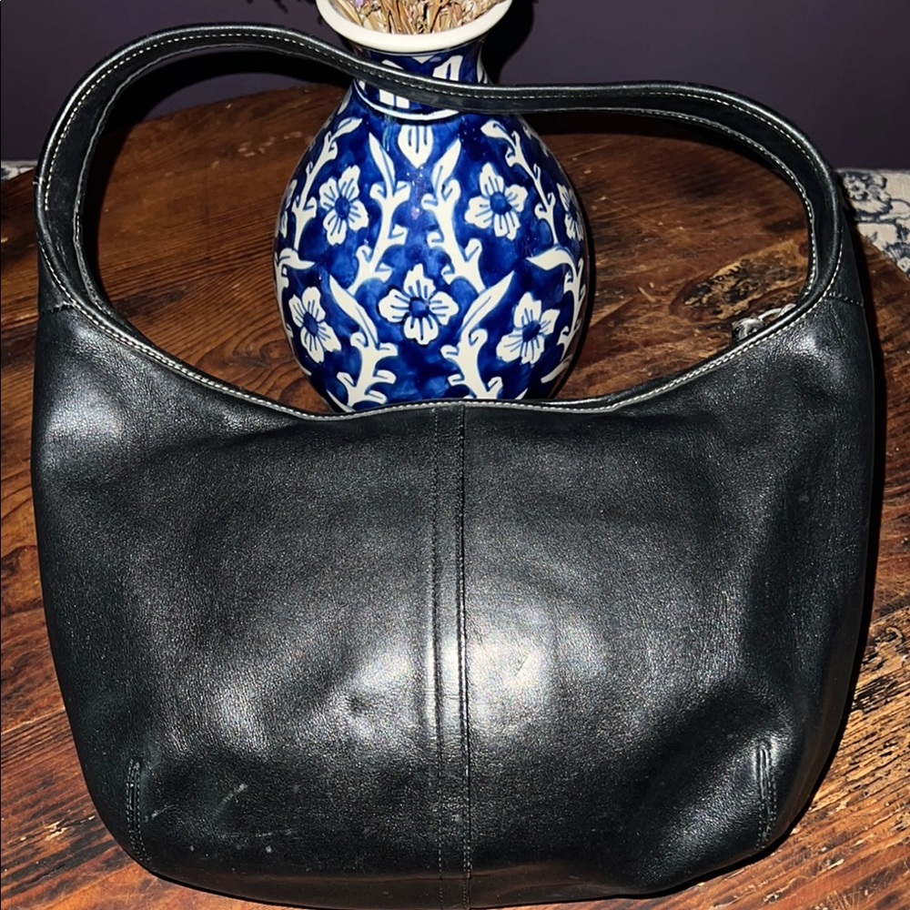 Coach Black Leather Hobo Bag Timeless Design